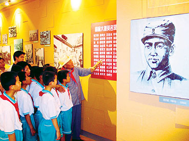 贛榆縣抗日山成為中小學(xué)生愛(ài)國(guó)主義教育首選場(chǎng)所(圖)